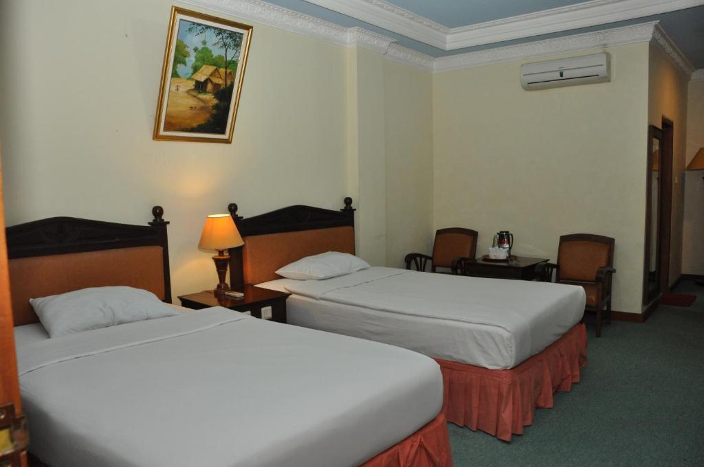 Pramesthi Solo Hotel Room photo